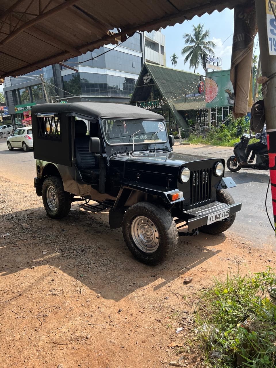 Mahindra Jeep